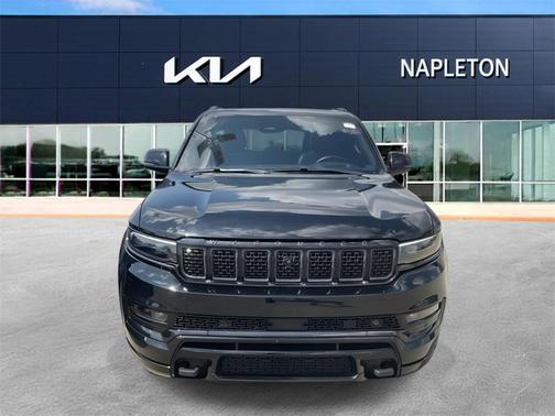 2022 Jeep Grand Wagoneer Series II