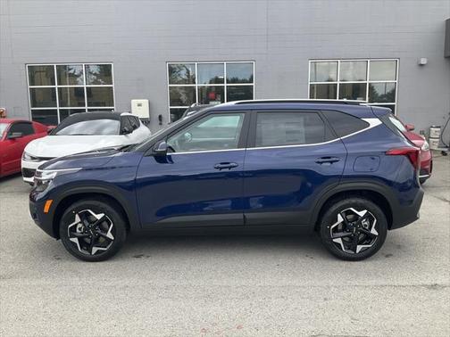 2025 Kia Seltos EX