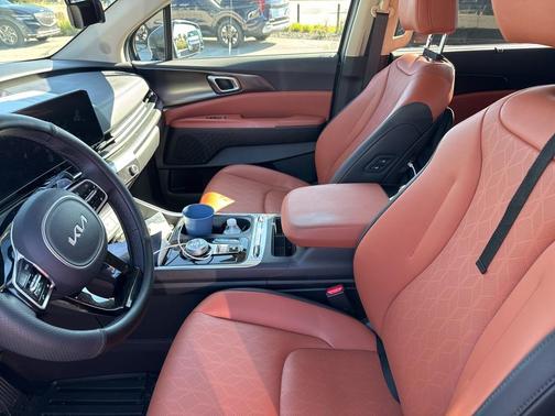 2025 Kia Carnival Hybrid SX