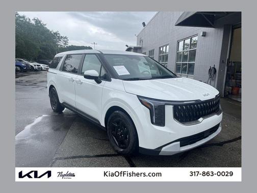 Snow White Pearl 2025 Kia Carnival LXS