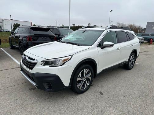 2021 Subaru Outback Touring