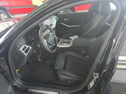 2025 BMW 330 330i xDrive