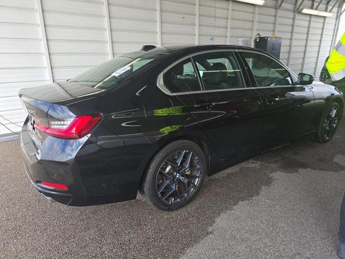 2025 BMW 330 330i xDrive