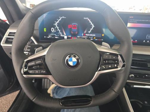 2025 BMW 330 330i xDrive