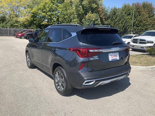 2023 Kia Seltos S