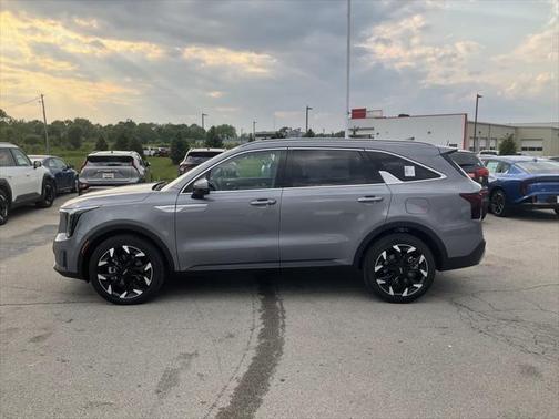 2025 Kia Sorento EX