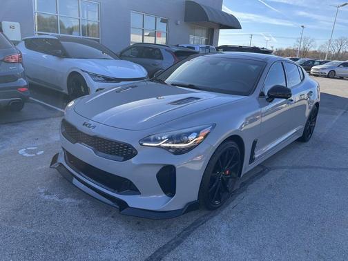 2022 Kia Stinger GT2