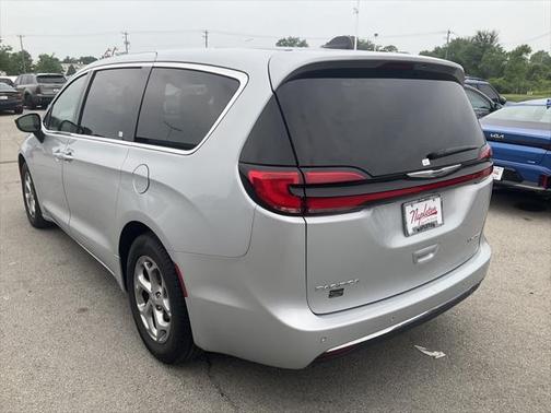 2024 Chrysler Pacifica Limited
