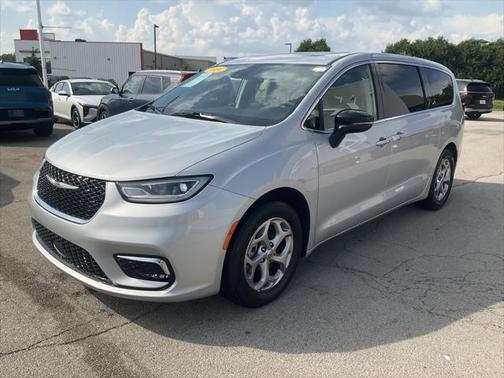 2024 Chrysler Pacifica Limited