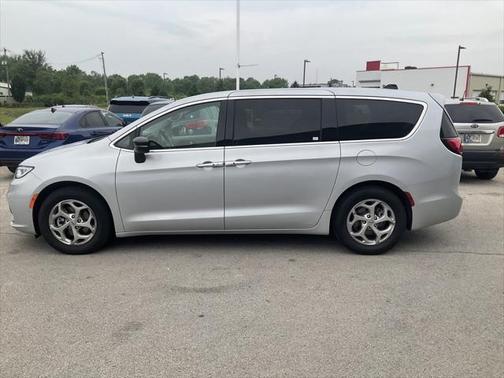 2024 Chrysler Pacifica Limited