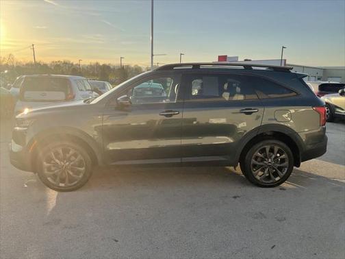 2022 Kia Sorento EX