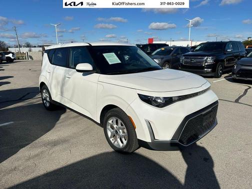 2024 Kia Soul LX