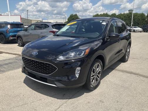 2020 Ford Escape SEL