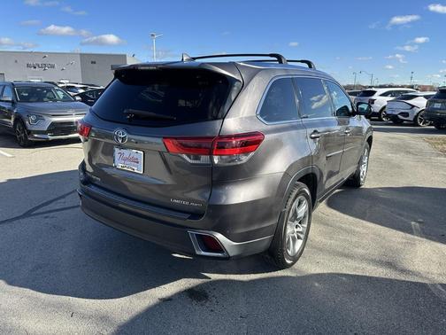 2017 Toyota Highlander Limited