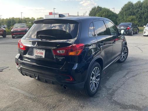 2019 Mitsubishi Outlander Sport SE