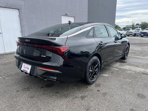 2026 Kia K5 LXS