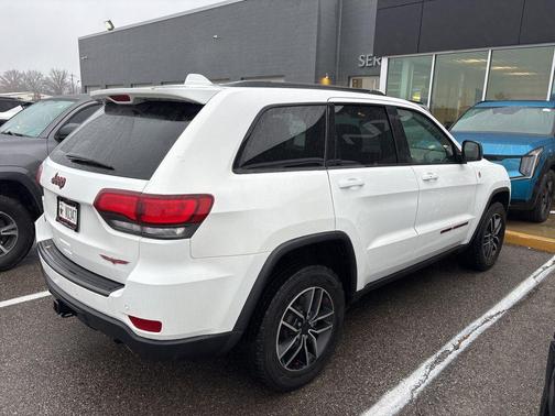 2021 Jeep Grand Cherokee Trailhawk