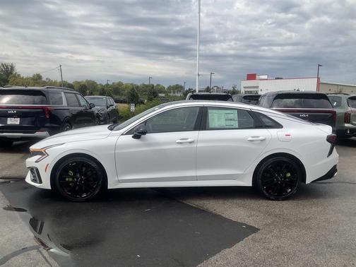 2026 Kia K5 GT