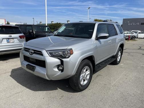2024 Toyota 4Runner SR5