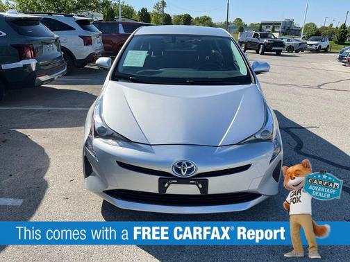 Classic Silver Metallic 2016 Toyota Prius Three