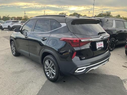 2021 Kia Seltos S