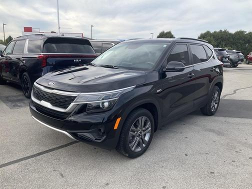 2021 Kia Seltos S