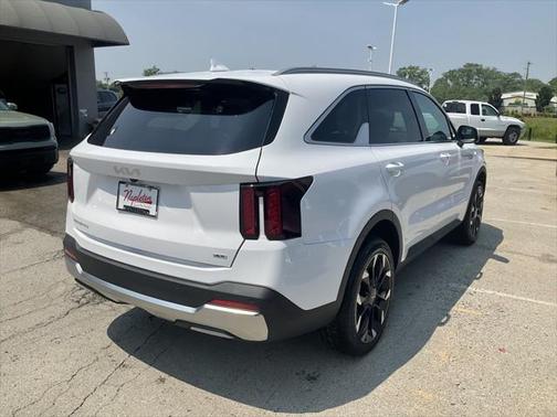2025 Kia Sorento EX