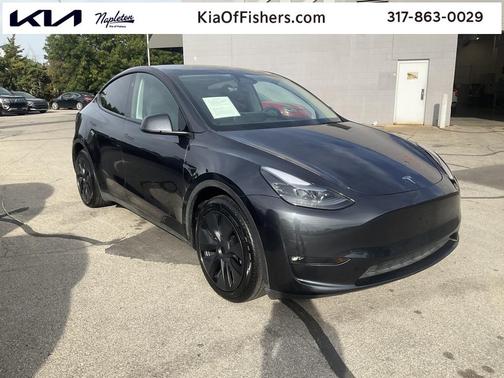 2025 Tesla Model Y Long Range