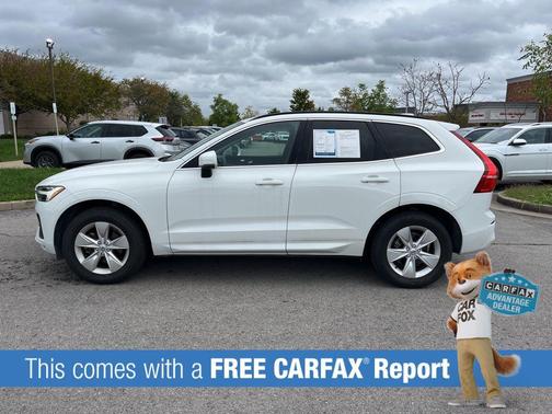 2022 Volvo XC60 B5 Momentum