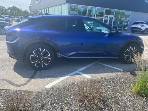 Yacht Blue 2024 Kia EV6 Wind