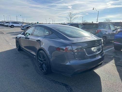 2021 Tesla Model S Plaid