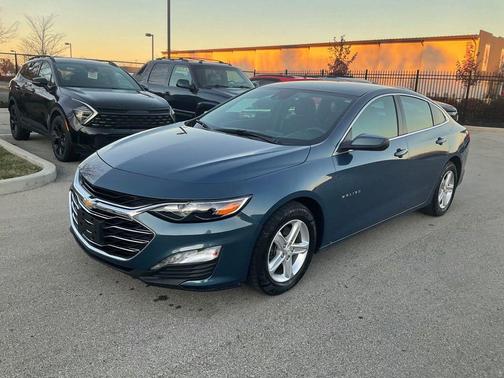 2024 Chevrolet Malibu LT