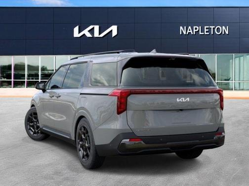Ceramic Silver 2026 Kia Carnival SX