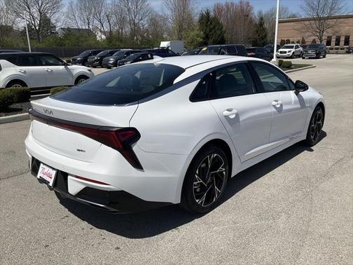 2025 Kia K5 GT-Line