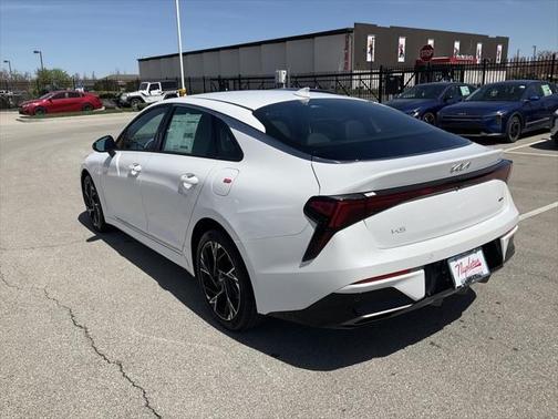 2025 Kia K5 GT-Line
