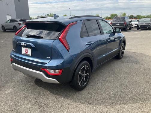 2025 Kia Niro EX