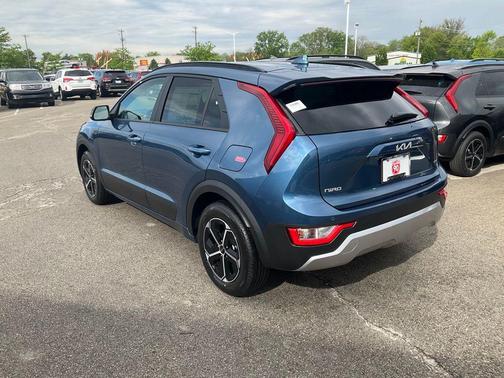 2025 Kia Niro EX