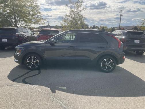 2023 Kia Niro EX