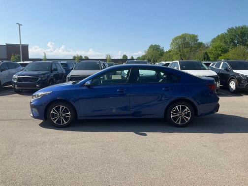 Deep Sea Blue 2024 Kia Forte LXS