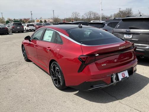 2025 Kia K5 GT-Line