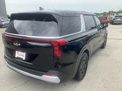 2025 Kia Carnival LXS