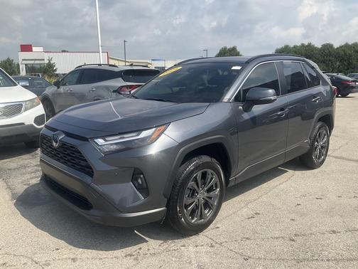 2024 Toyota RAV4 Hybrid XLE Premium