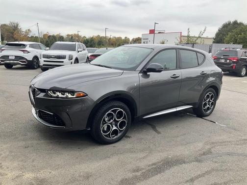 2024 Alfa Romeo Tonale Ti