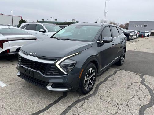 2024 Kia Sportage EX