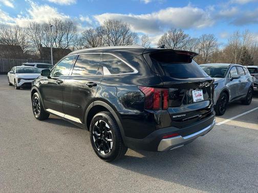 2024 Kia Sorento S