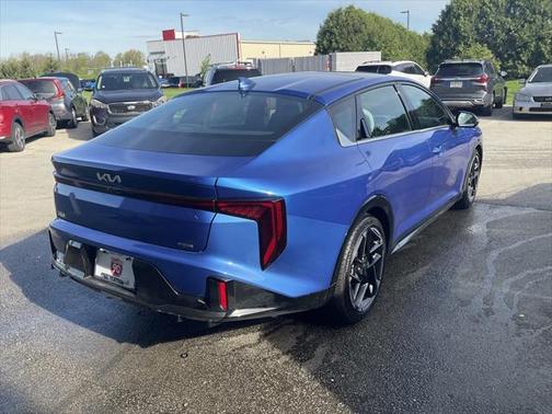 2025 Kia K4 GT-Line