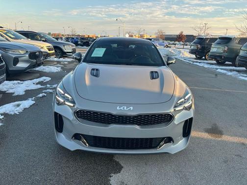2022 Kia Stinger GT-Line