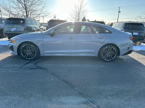 2023 Kia K5 GT