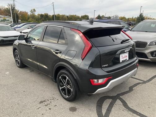 2023 Kia Niro EX