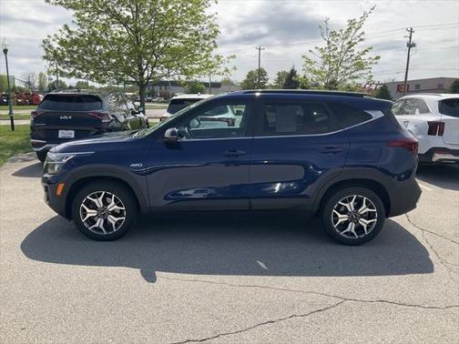 2022 Kia Seltos EX